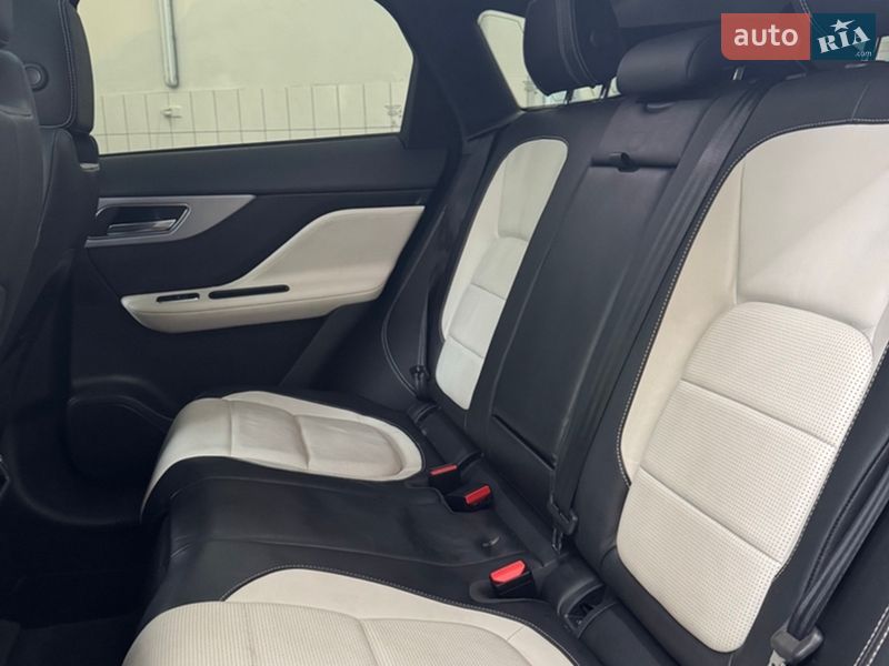 Внедорожник / Кроссовер Jaguar F-Pace 2017 в Львове