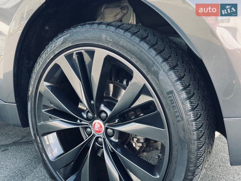 Внедорожник / Кроссовер Jaguar F-Pace 2017 в Львове