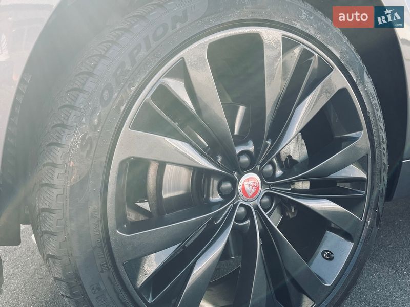 Внедорожник / Кроссовер Jaguar F-Pace 2017 в Львове