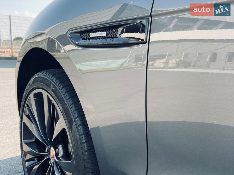 Внедорожник / Кроссовер Jaguar F-Pace 2017 в Львове