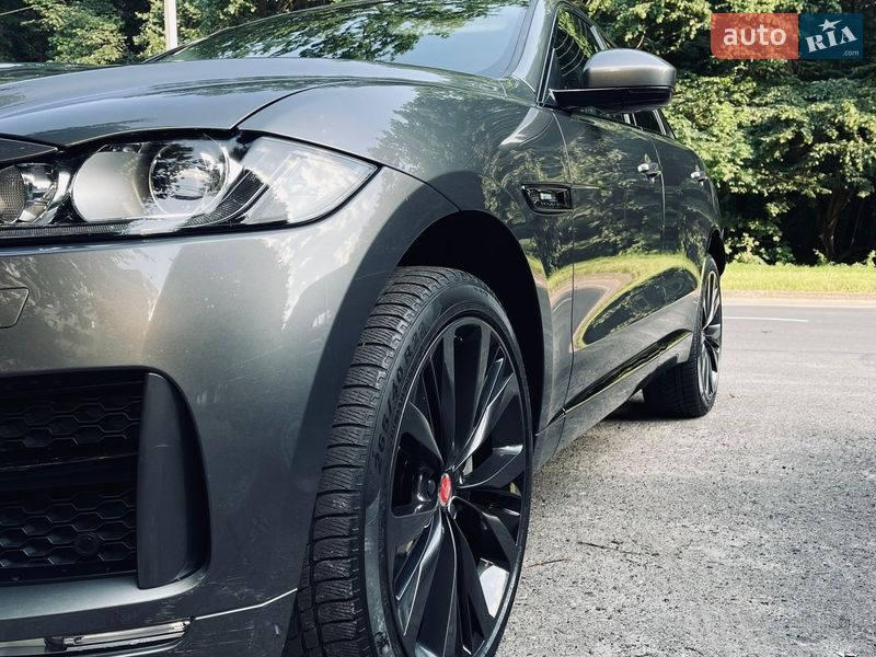 Внедорожник / Кроссовер Jaguar F-Pace 2017 в Львове