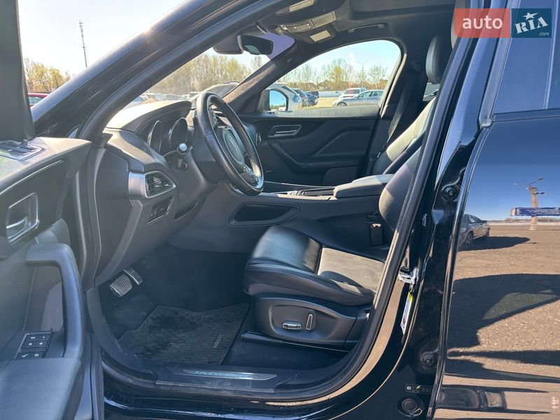 Позашляховик / Кросовер Jaguar F-Pace 2019 в Києві
