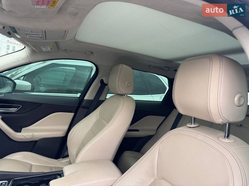 Внедорожник / Кроссовер Jaguar F-Pace 2019 в Львове