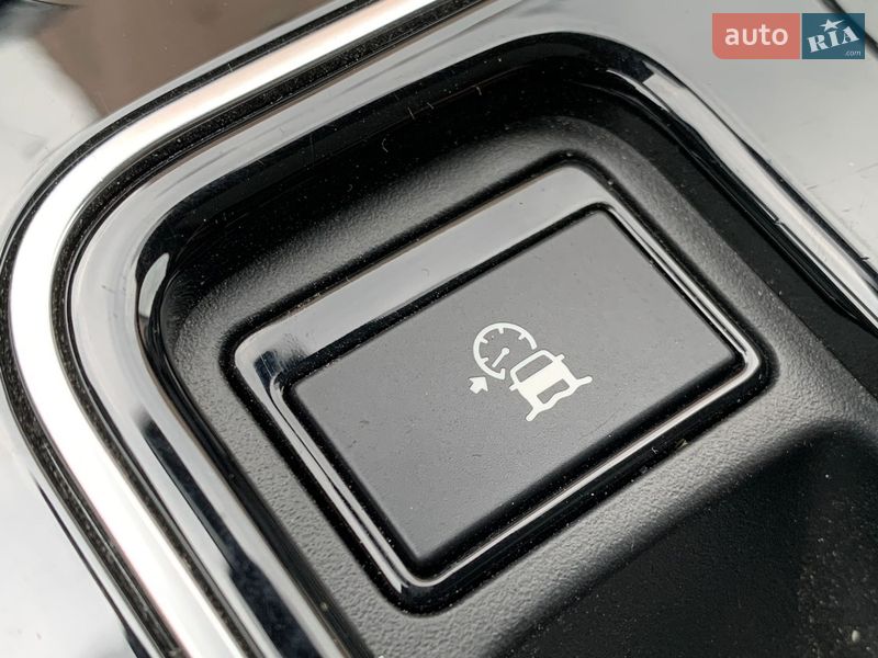 Внедорожник / Кроссовер Jaguar F-Pace 2018 в Нестерварке фото 13 Внедорожник / Кроссовер Jaguar F-Pace 2018 в Нестерварке