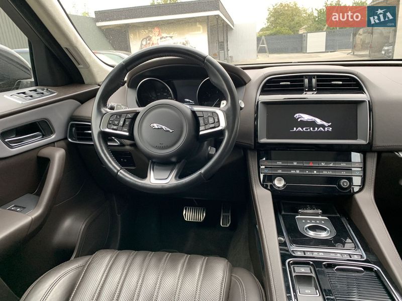 Внедорожник / Кроссовер Jaguar F-Pace 2018 в Нестерварке фото 19 Внедорожник / Кроссовер Jaguar F-Pace 2018 в Нестерварке