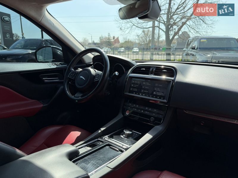 Внедорожник / Кроссовер Jaguar F-Pace 2018 в Харькове