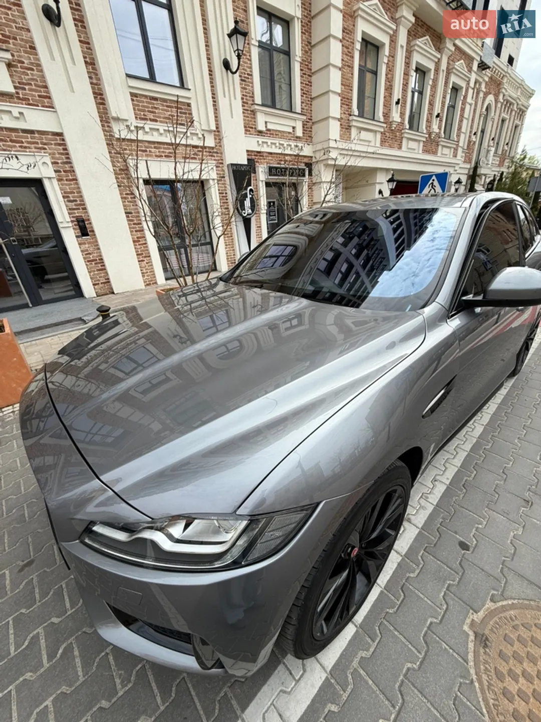 2019 Jaguar F-Pace - мініатюра 5