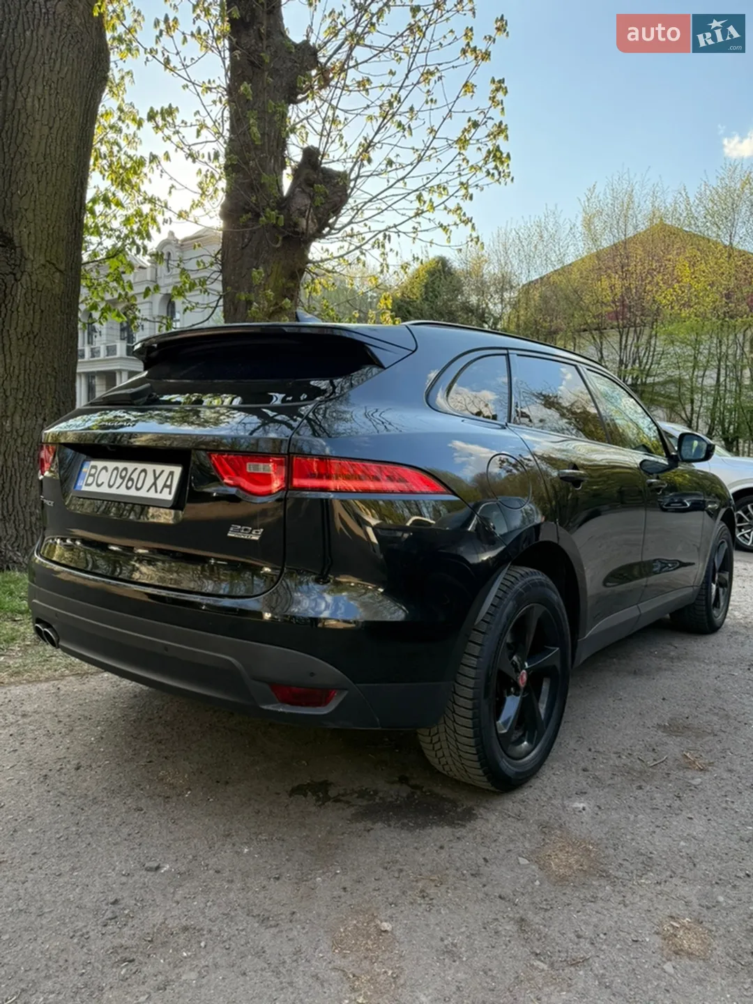 2016 Jaguar F-Pace - мініатюра 2
