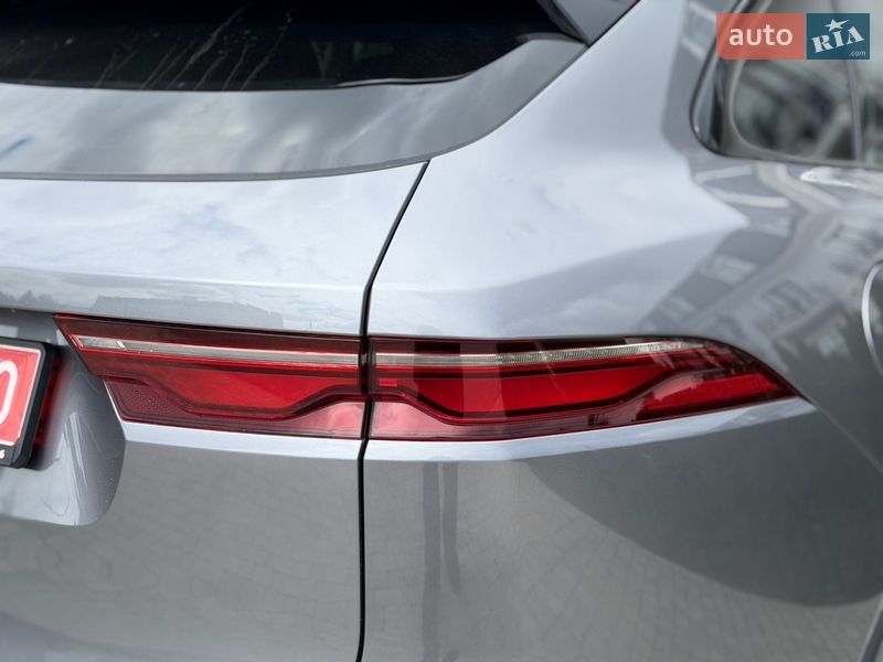 Внедорожник / Кроссовер Jaguar F-Pace 2024 в Киеве