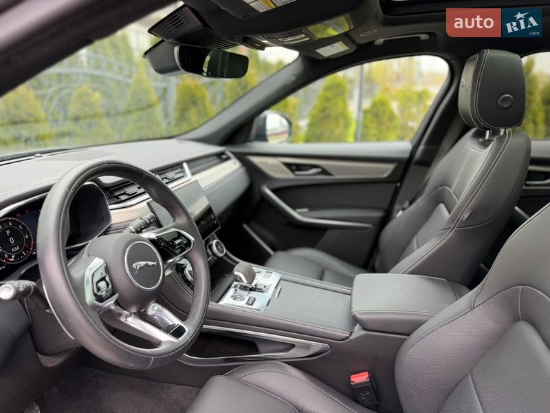 Внедорожник / Кроссовер Jaguar F-Pace 2024 в Киеве