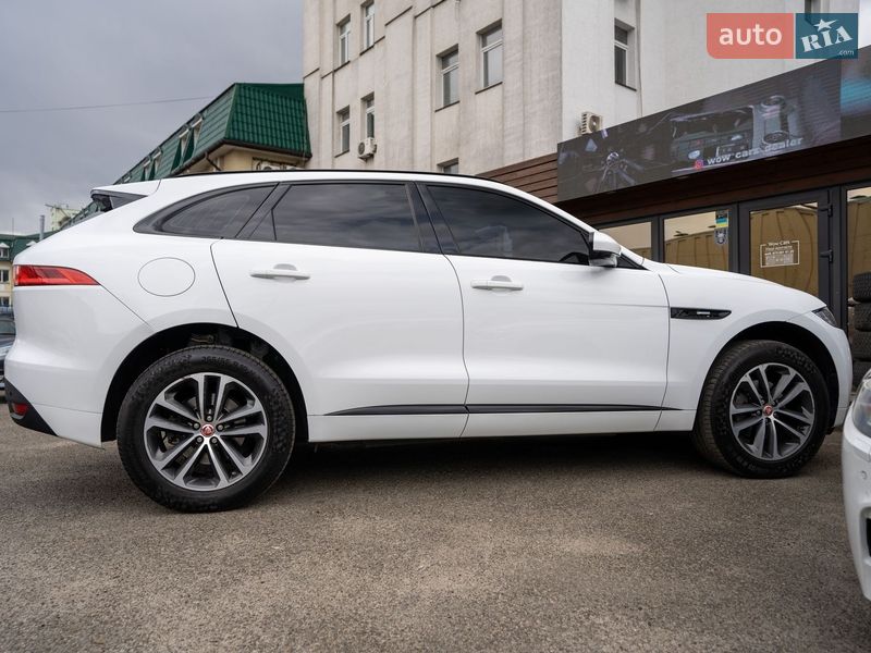 Внедорожник / Кроссовер Jaguar F-Pace 2017 в Киеве
