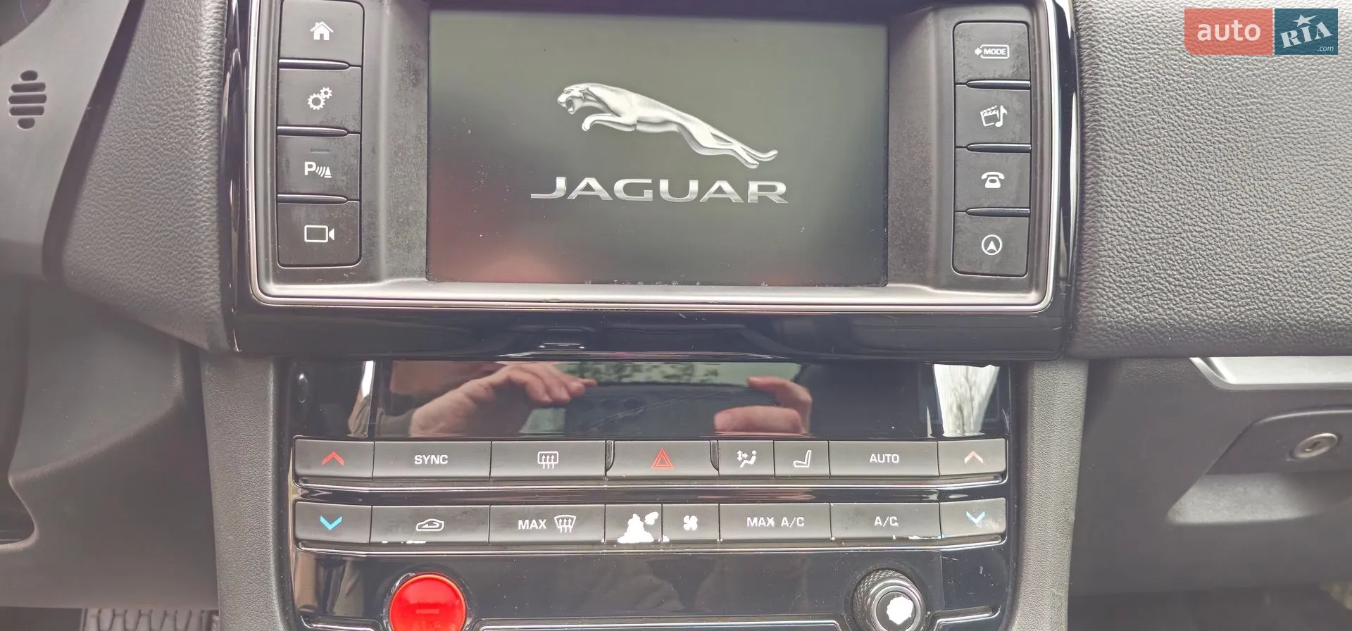 2018 Jaguar F-Pace - мініатюра 13