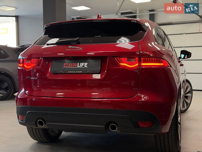 Внедорожник / Кроссовер Jaguar F-Pace 2018 в Тернополе