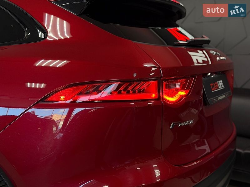 Внедорожник / Кроссовер Jaguar F-Pace 2018 в Тернополе