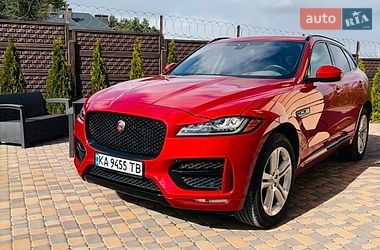 Позашляховик / Кросовер Jaguar F-Pace 2016 в Києві