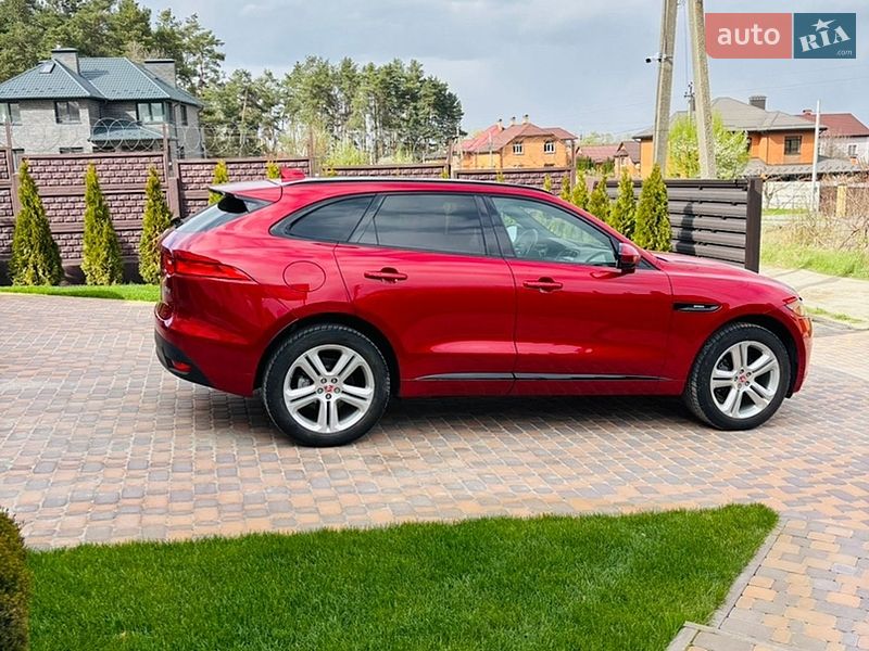 Позашляховик / Кросовер Jaguar F-Pace 2016 в Києві