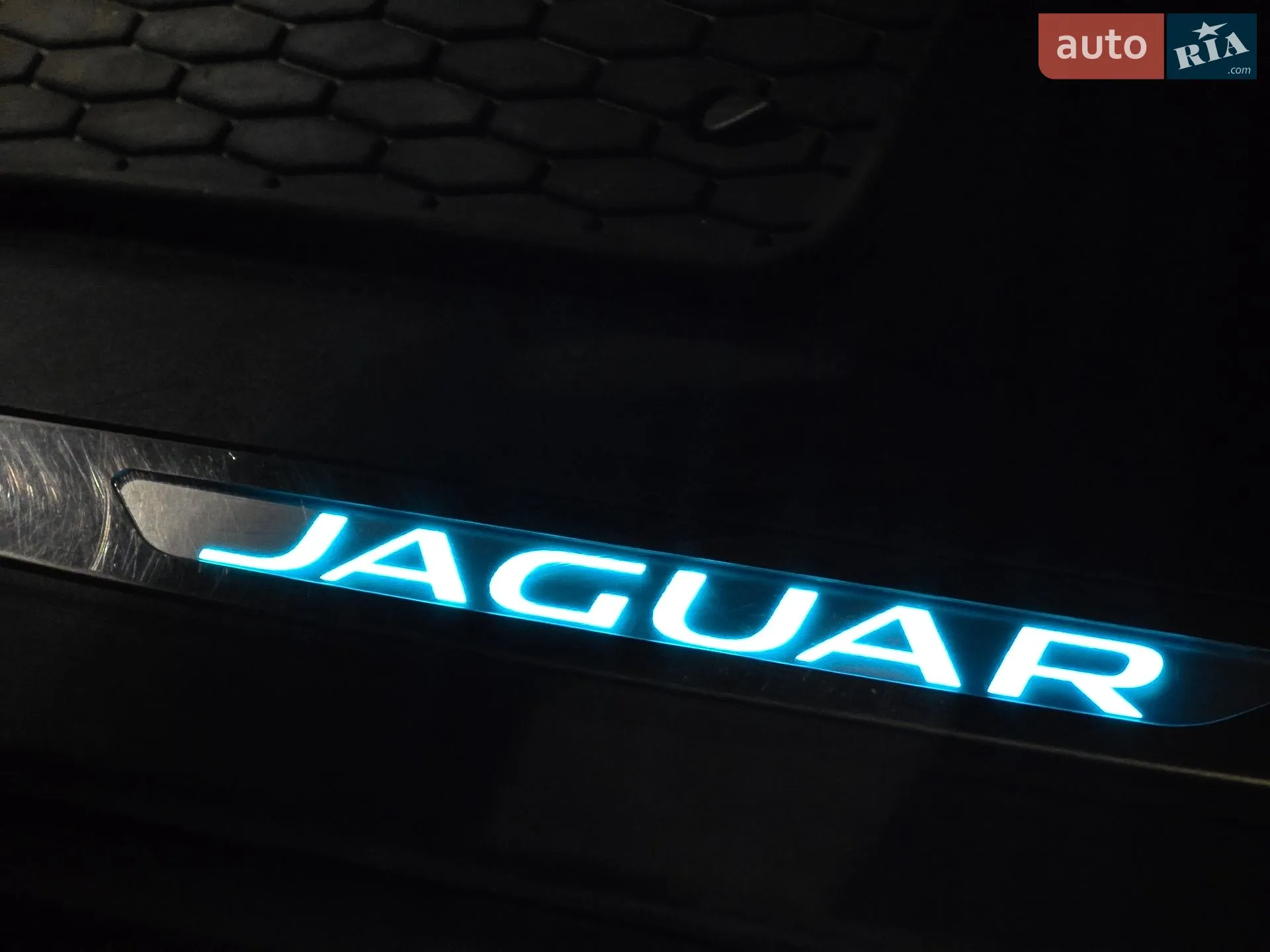 2021 Jaguar F-Pace - мініатюра 46
