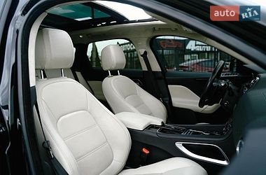 Позашляховик / Кросовер Jaguar F-Pace 2019 в Києві