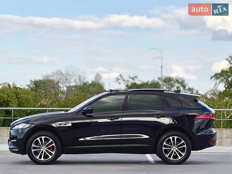 Внедорожник / Кроссовер Jaguar F-Pace 2017 в Киеве