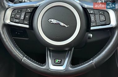 Внедорожник / Кроссовер Jaguar F-Pace 2017 в Киеве