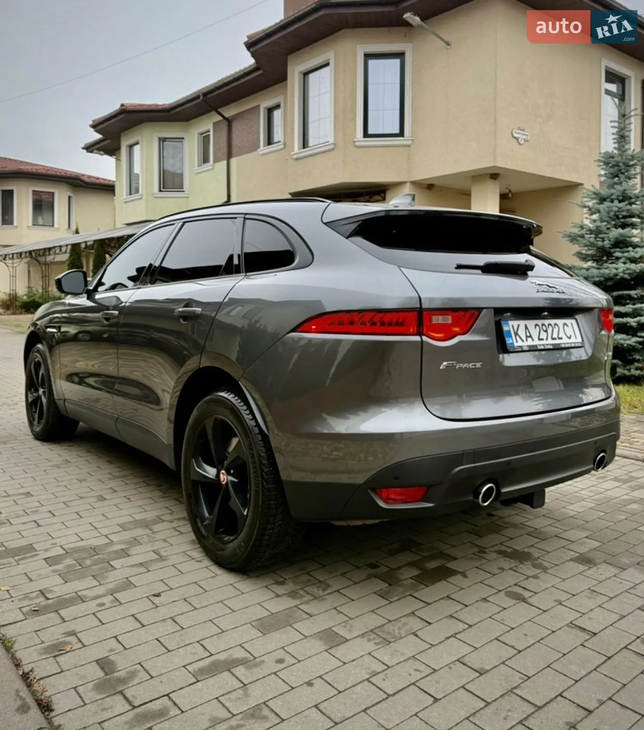 2016 Jaguar F-Pace - мініатюра 9
