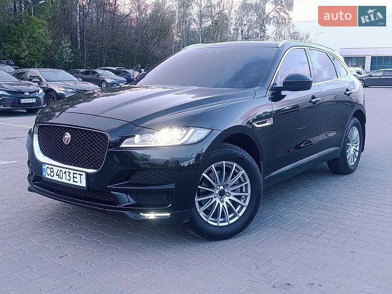 Внедорожник / Кроссовер Jaguar F-Pace 2016 в Чернигове