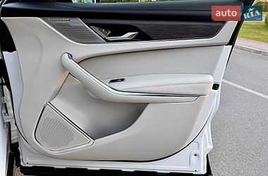 Внедорожник / Кроссовер Jaguar F-Pace 2022 в Киеве