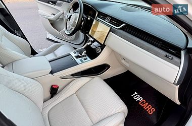 Внедорожник / Кроссовер Jaguar F-Pace 2022 в Киеве