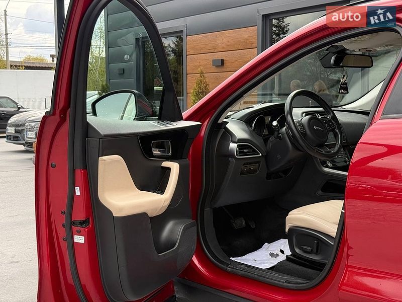 Внедорожник / Кроссовер Jaguar F-Pace 2018 в Ровно