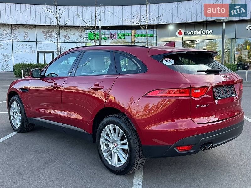 Внедорожник / Кроссовер Jaguar F-Pace 2016 в Киеве