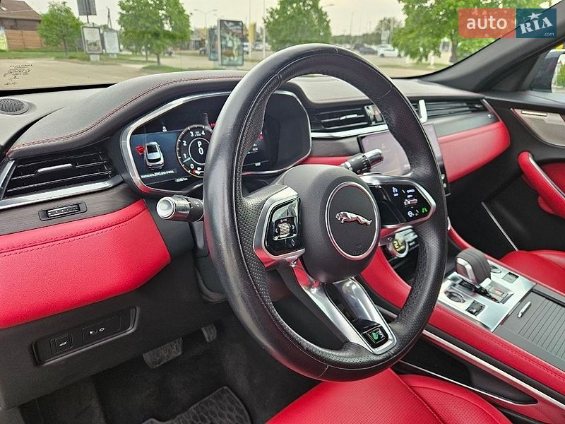 Внедорожник / Кроссовер Jaguar F-Pace 2021 в Киеве