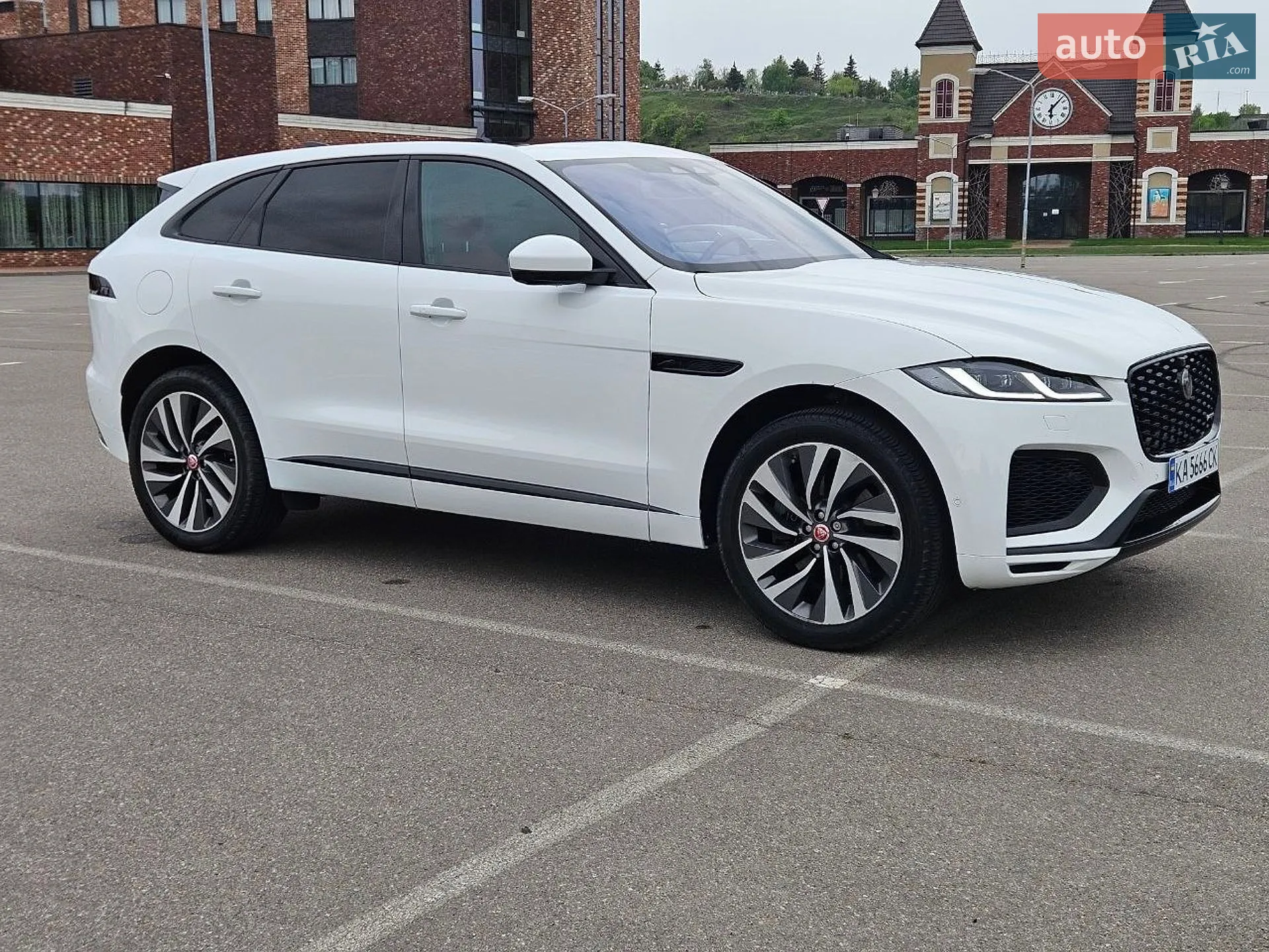 2021 Jaguar F-Pace - мініатюра 38