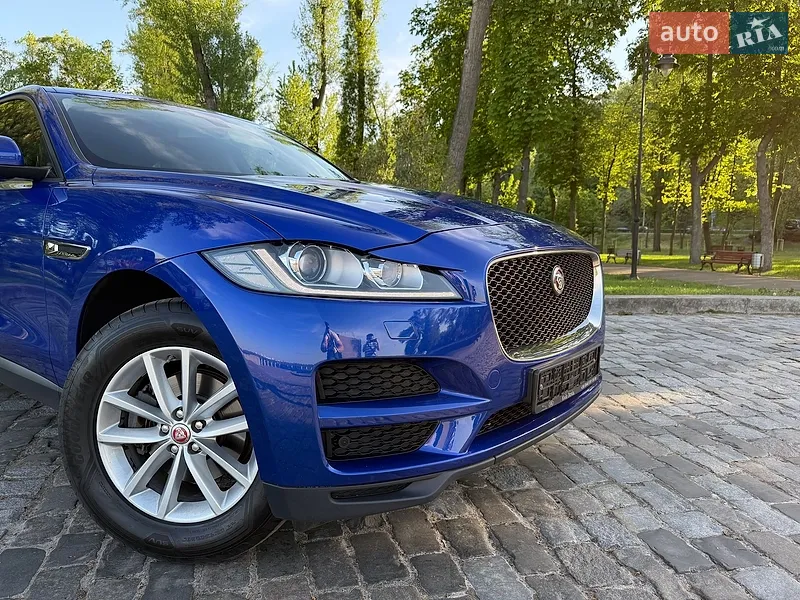 Jaguar F-Pace 2017