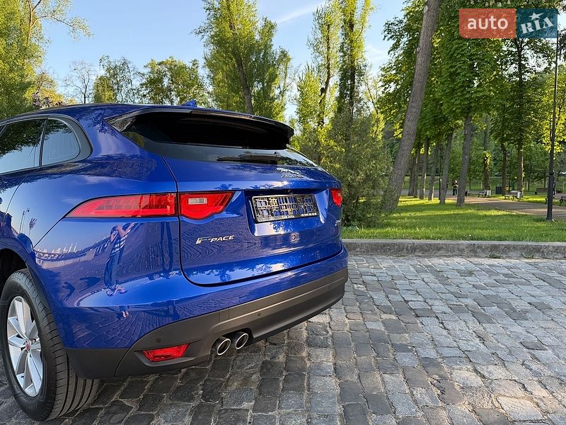 Внедорожник / Кроссовер Jaguar F-Pace 2017 в Киеве