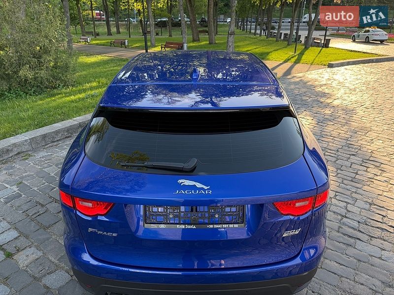 Внедорожник / Кроссовер Jaguar F-Pace 2017 в Киеве