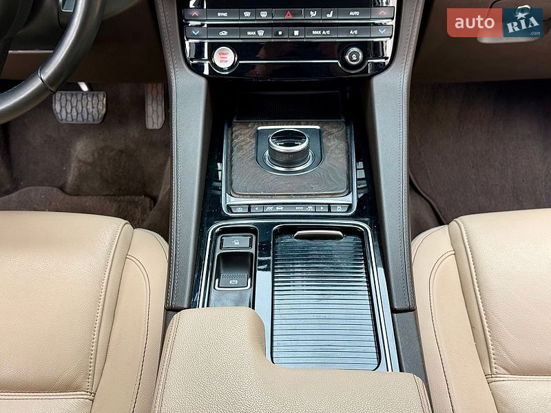 Внедорожник / Кроссовер Jaguar F-Pace 2020 в Днепре