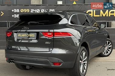 Позашляховик / Кросовер Jaguar F-Pace 2016 в Києві