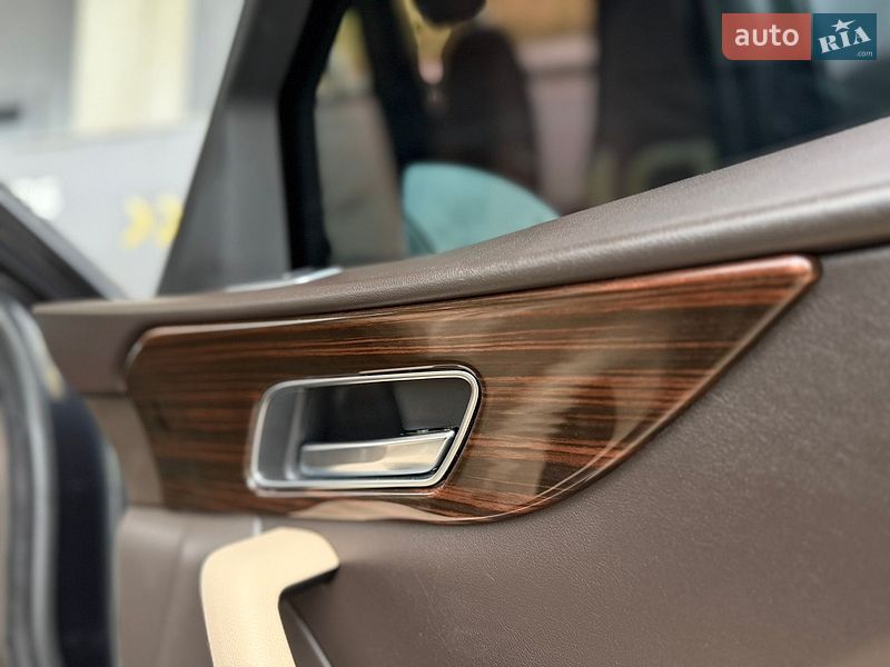 Позашляховик / Кросовер Jaguar F-Pace 2016 в Києві