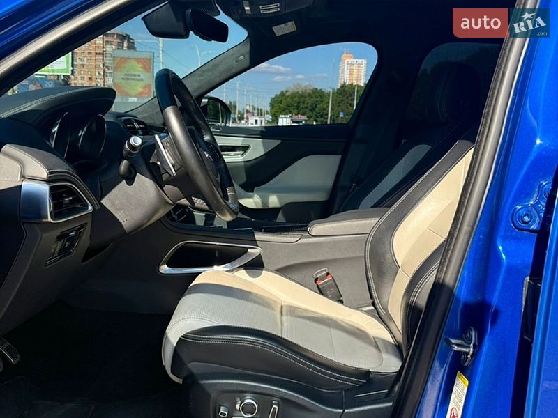 Внедорожник / Кроссовер Jaguar F-Pace 2019 в Киеве