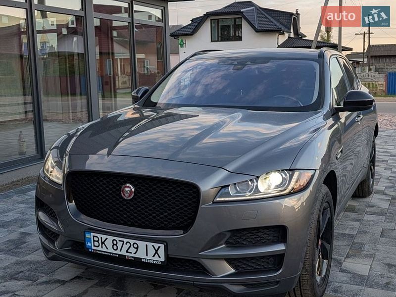 Jaguar F-Pace 2018