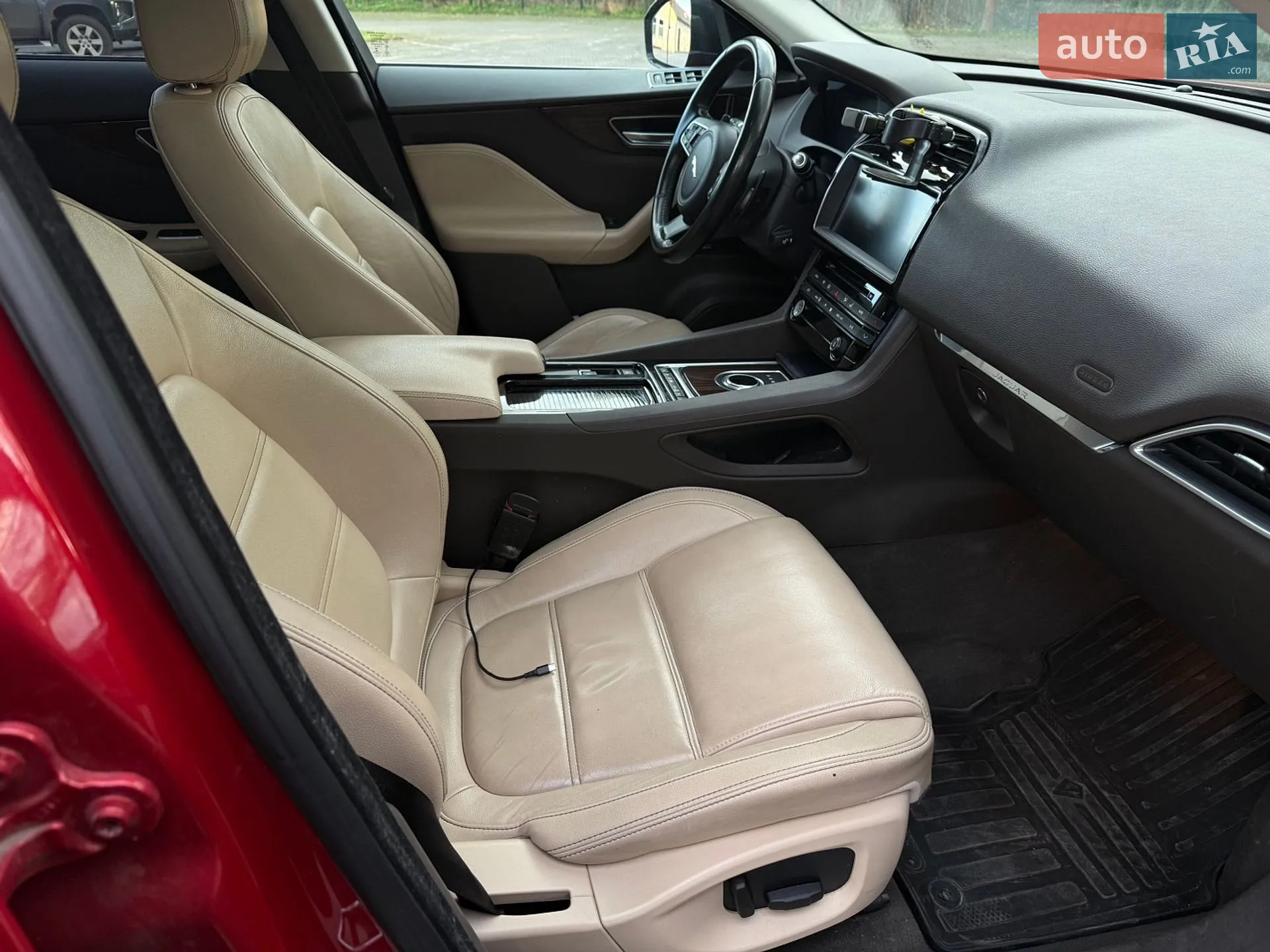 2016 Jaguar F-Pace - мініатюра 17