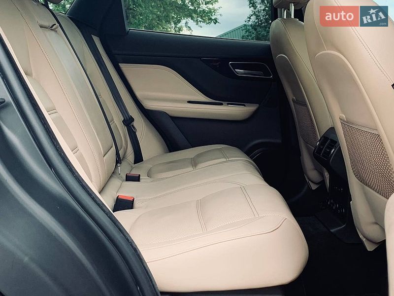 Внедорожник / Кроссовер Jaguar F-Pace 2019 в Николаеве