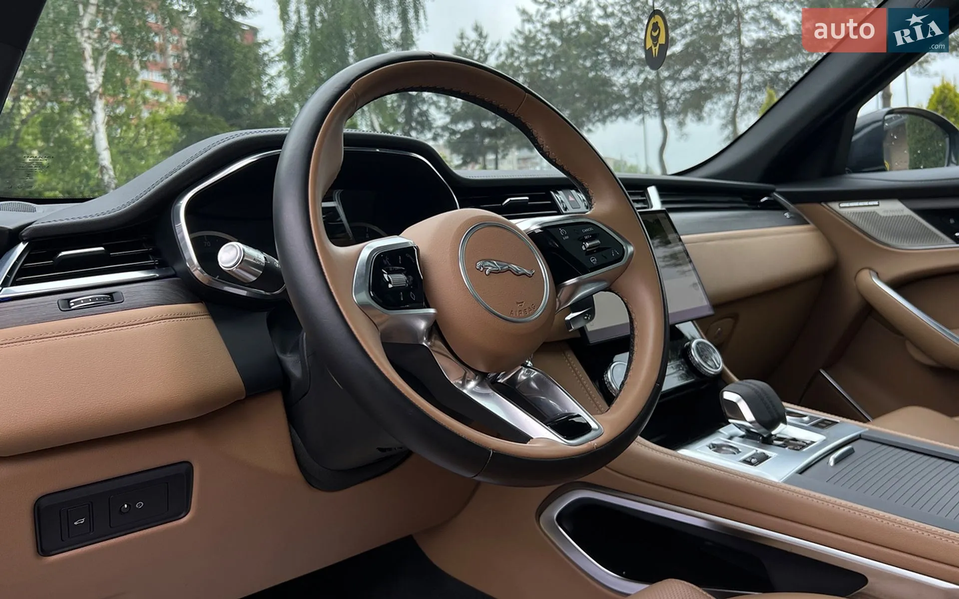 2022 Jaguar F-Pace - мініатюра 11