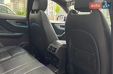Внедорожник / Кроссовер Jaguar F-Pace 2019 в Киеве