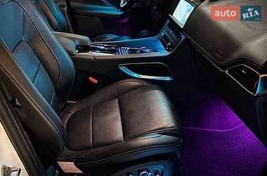 Внедорожник / Кроссовер Jaguar F-Pace 2019 в Киеве