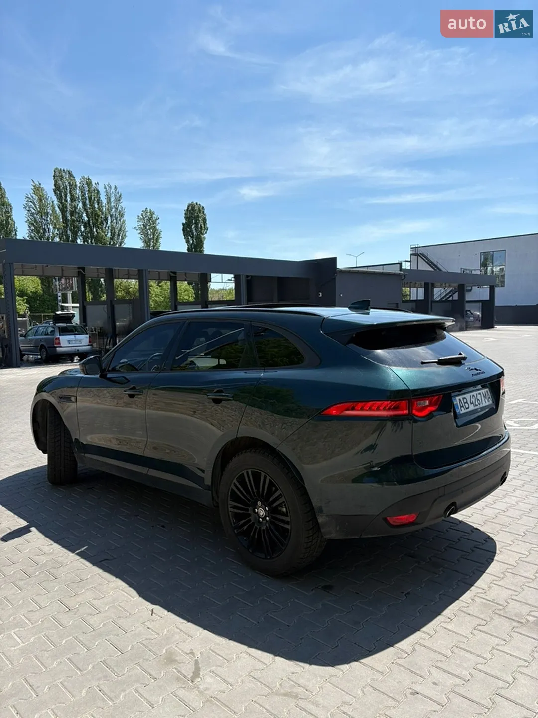 2017 Jaguar F-Pace - мініатюра 4