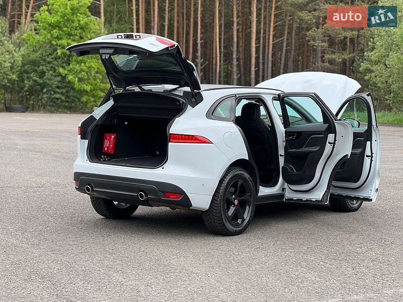 Позашляховик / Кросовер Jaguar F-Pace 2017 в Ковелі