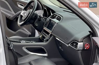 Позашляховик / Кросовер Jaguar F-Pace 2017 в Ковелі