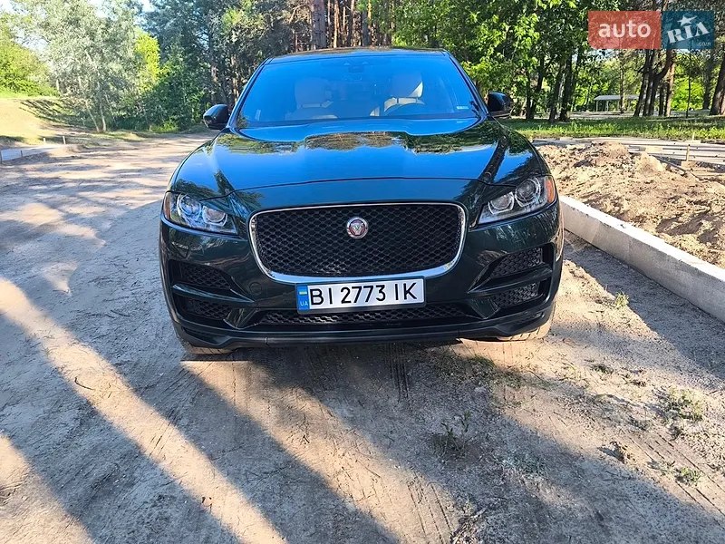 Jaguar F-Pace