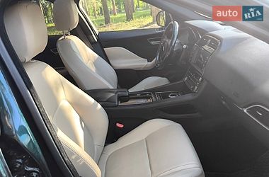 Позашляховик / Кросовер Jaguar F-Pace 2017 в Полтаві